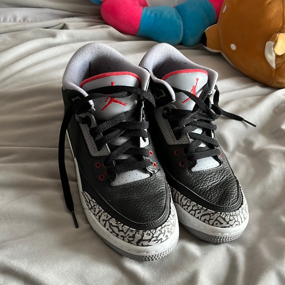 Jordan 3 black cement
